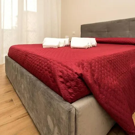 Διαμέρισμα Gold Sweet *